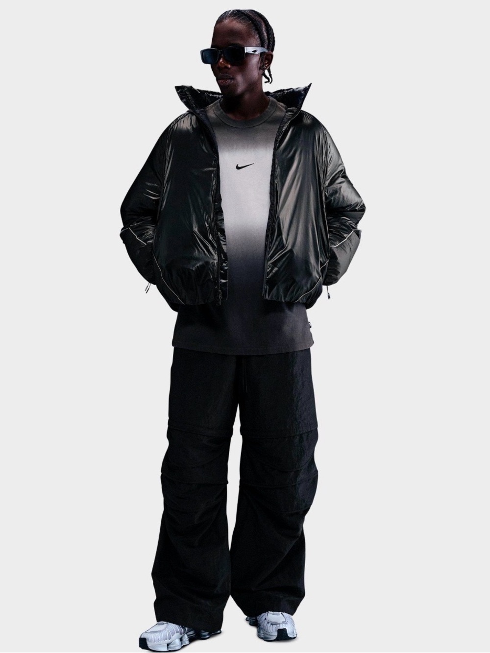 Nike Tech Bubble Puffer Coat with White Reflective Piping - Picture 6 of 7